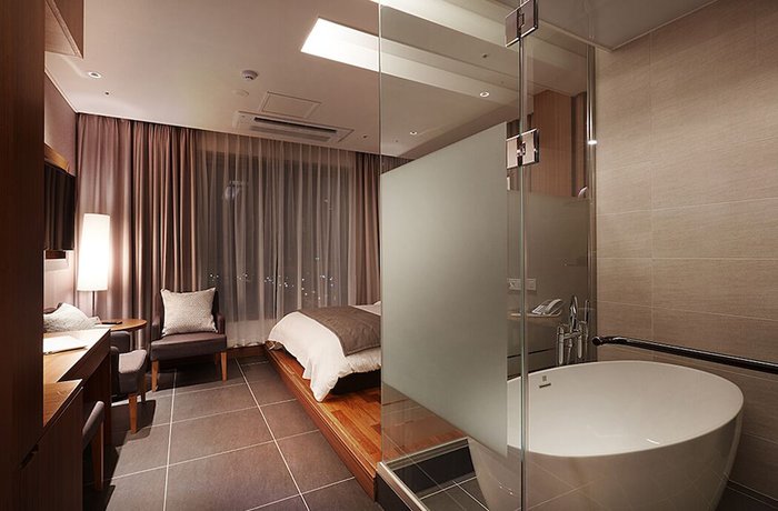 Imagen de la habitación del Hotel Osong H Sejong City. Foto 16