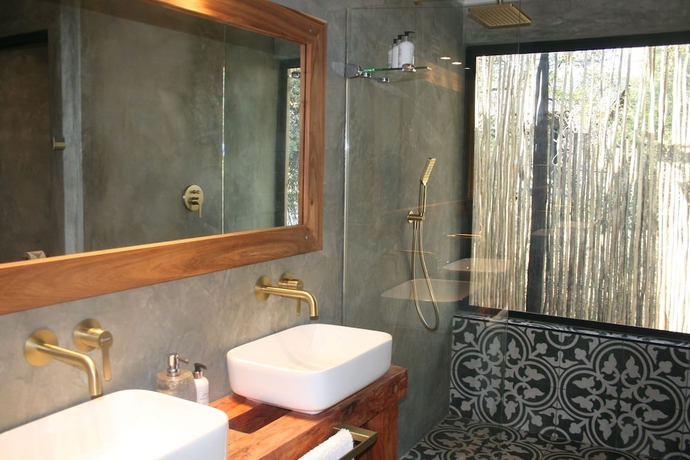 Imagen de la habitación del Hotel Osonjiva Outpost. Foto 10