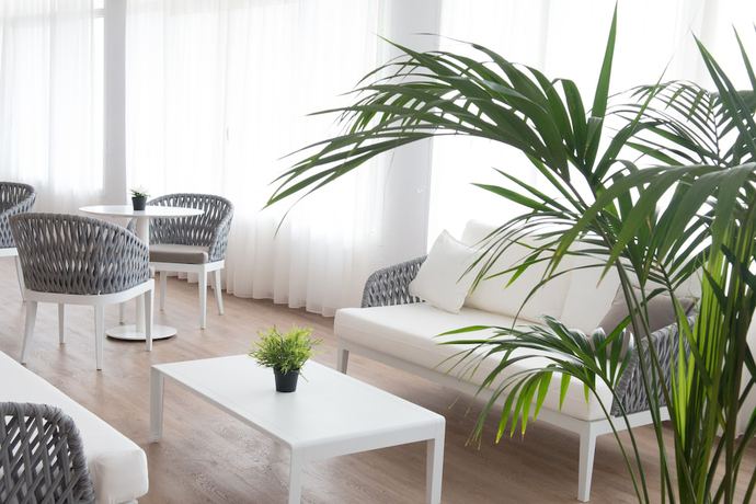 Imagen de los interiores del Hotel Osprey Menorca. Foto 22