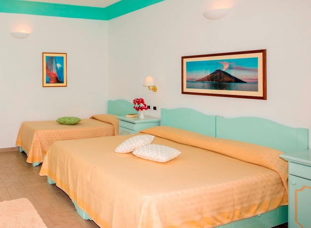 Imagen de la habitación del Hotel Ossidiana Stromboli Center. Foto 3