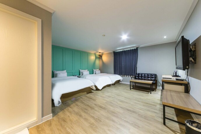 Imagen de la habitación del Hotel Ost. Foto 31