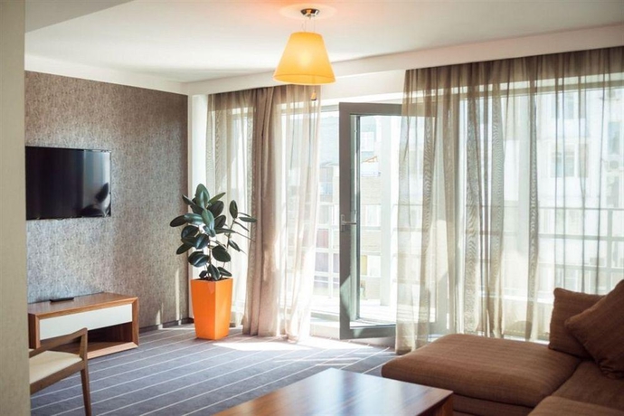 Imagen general del Hotel Ost West Club. Foto 9