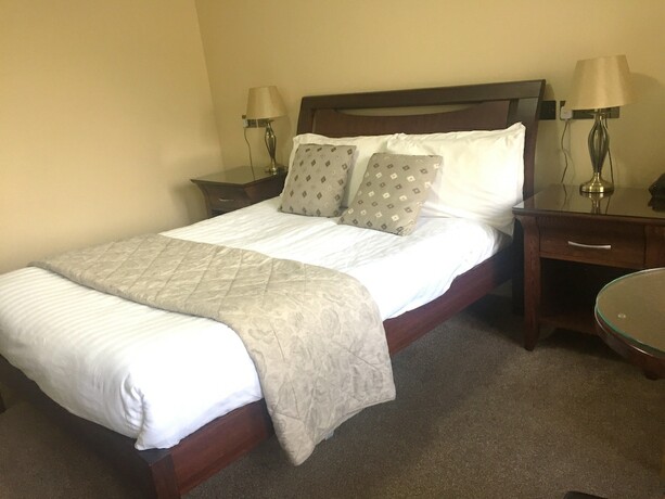 Imagen de la habitación del Hotel Ost&aacute;n Loch Altan. Foto 18