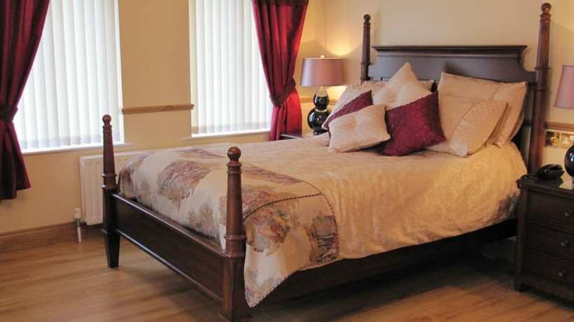 Imagen de la habitación del Hotel Ost&aacute;n Loch Altan. Foto 19
