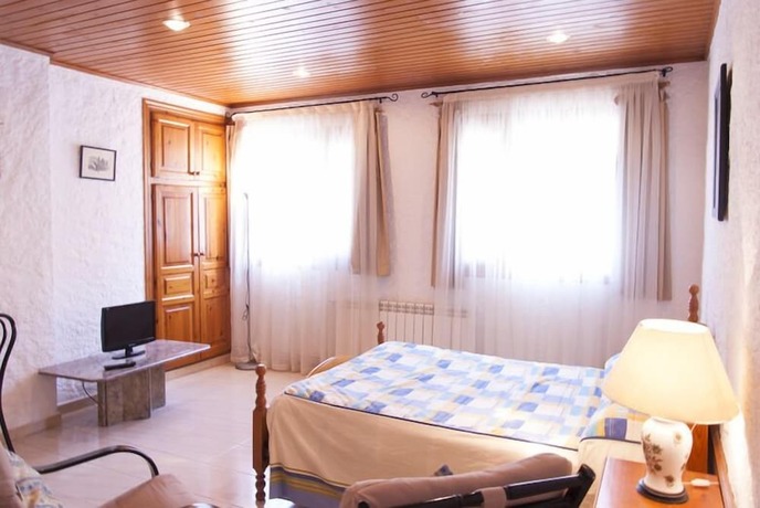 Imagen de la habitación del Hotel Ostau Dera Nheu. Foto 15