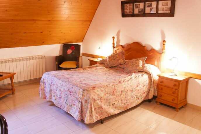Imagen de la habitación del Hotel Ostau Dera Nheu. Foto 18