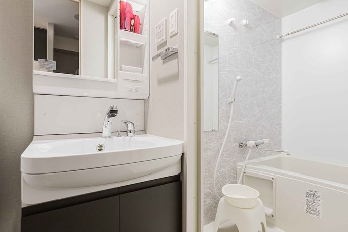 Imagen de la habitación del Hotel Ostay Shin-osaka Apartment. Foto 11