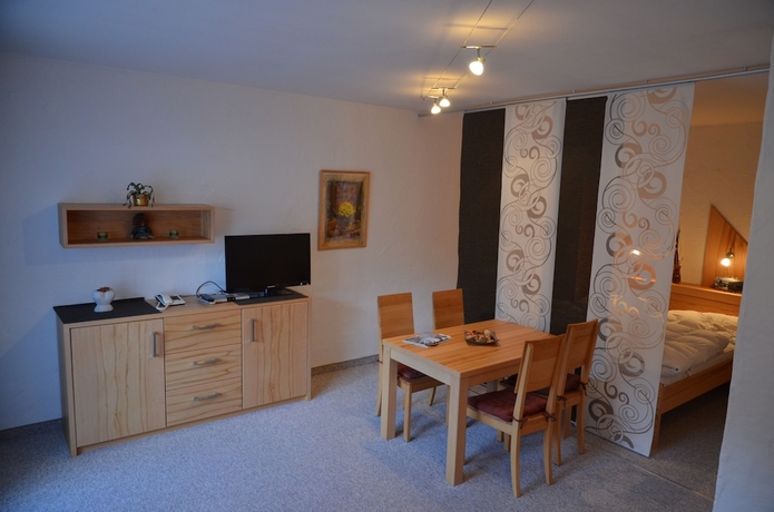 Imagen de la habitación del Hotel Ostbacher-Stern. Foto 5