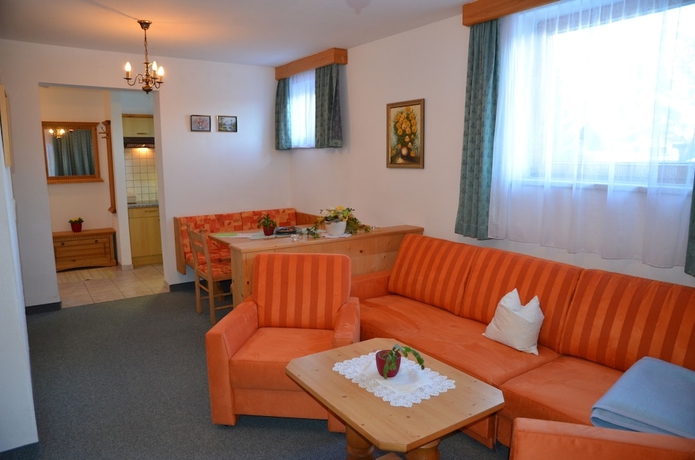 Imagen de la habitación del Hotel Ostbacher-Stern. Foto 9