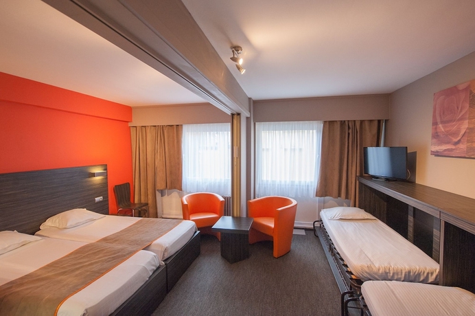 Imagen de la habitación del Hotel Ostend. Foto 7