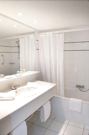 Imagen de la habitación del Hotel Ostend. Foto 17