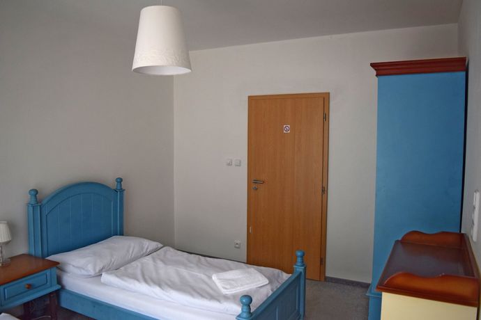 Imagen de la habitación del Hotel Ostende, Chocerady. Foto 2
