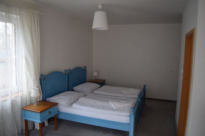 Imagen de la habitación del Hotel Ostende, Chocerady. Foto 6