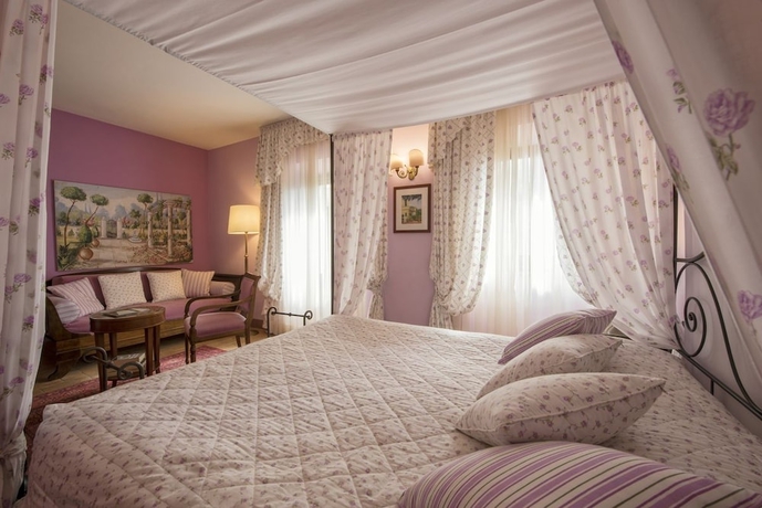 Imagen de la habitación del Hotel Osteria Dell Orcia. Foto 5