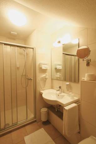 Imagen de la habitación del Hotel Ostfriesen-hof. Foto 4