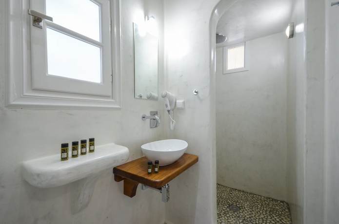 Imagen de la habitación del Hotel Ostria, Agios Prokopios. Foto 8