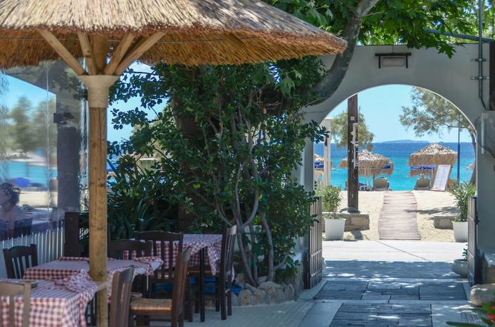 Imagen del bar/restaurante del Hotel Ostria, Agios Prokopios. Foto 5