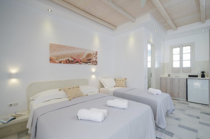 Imagen de la habitación del Hotel Ostria, Agios Prokopios. Foto 13
