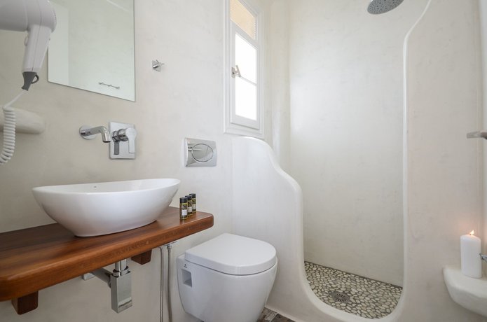 Imagen de la habitación del Hotel Ostria, Agios Prokopios. Foto 20