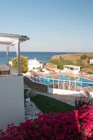 Imagen de los exteriores del Hotel Ostria Inn. Foto 14