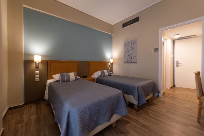 Imagen de la habitación del Hotel Ostria, Kalamata. Foto 4