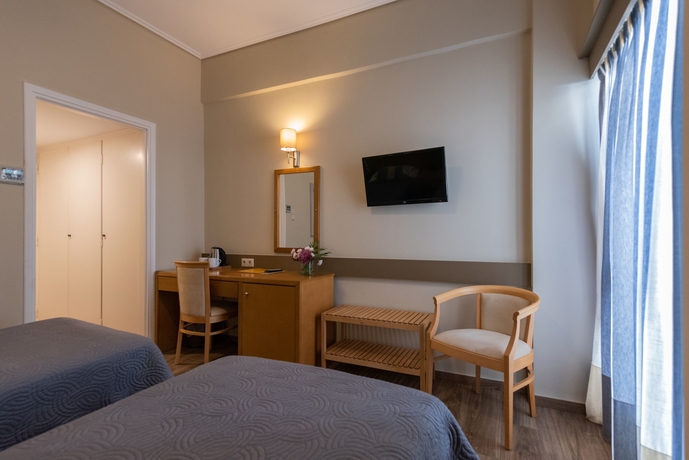 Imagen de la habitación del Hotel Ostria, Kalamata. Foto 5