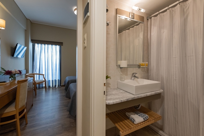 Imagen de la habitación del Hotel Ostria, Kalamata. Foto 7