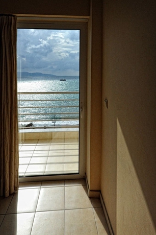 Imagen de la habitación del Hotel Ostria, Kalamata. Foto 11