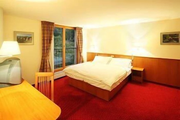 Imagen de la habitación del Hotel Ostrov, Bohemia Central. Foto 10