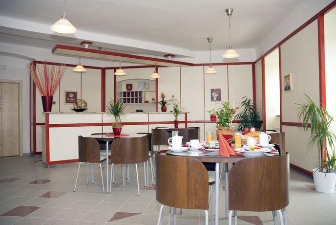 Imagen de los interiores del Hotel Ostrov Garni. Foto 20
