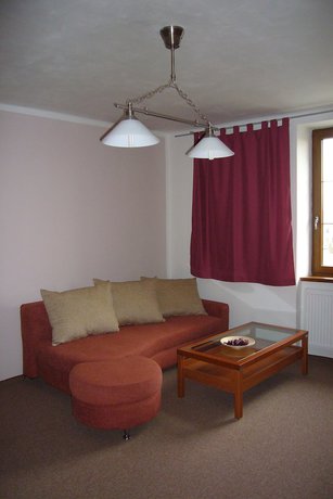 Imagen de la habitación del Hotel Ostrov Garni. Foto 19