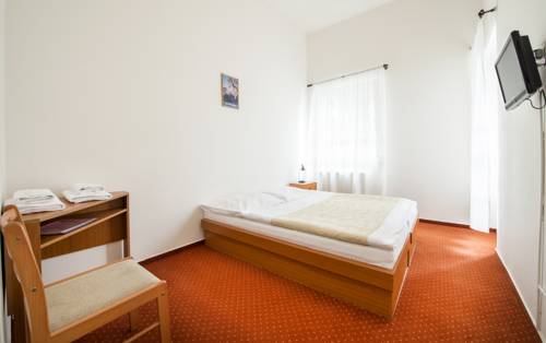 Imagen de la habitación del Hotel Ostry. Foto 10