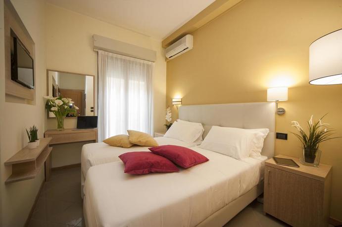 Imagen de la habitación del Hotel Ostuni, Viserbella. Foto 9