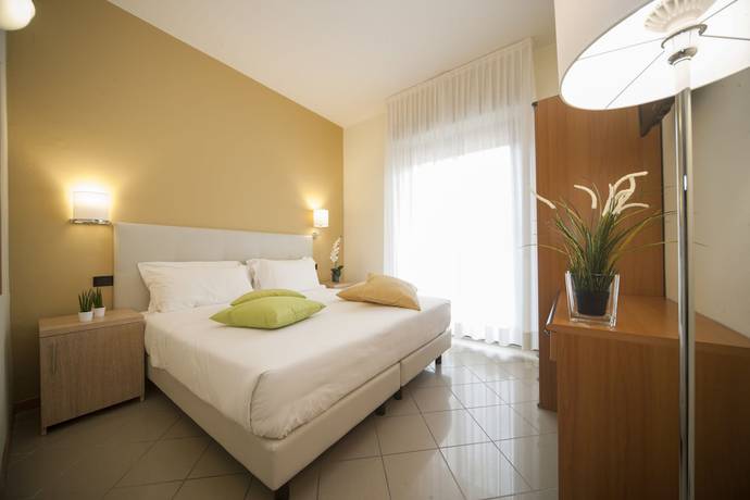 Imagen de la habitación del Hotel Ostuni, Viserbella. Foto 10