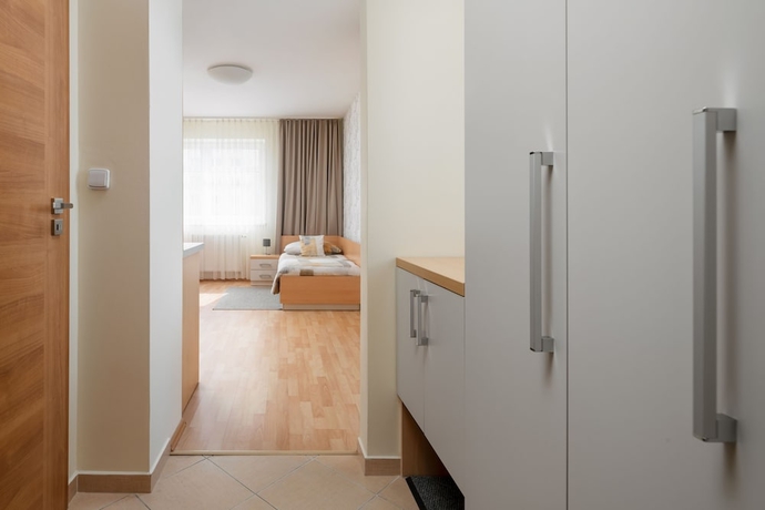 Imagen de la habitación del Hotel Osvit Aparthotel. Foto 14