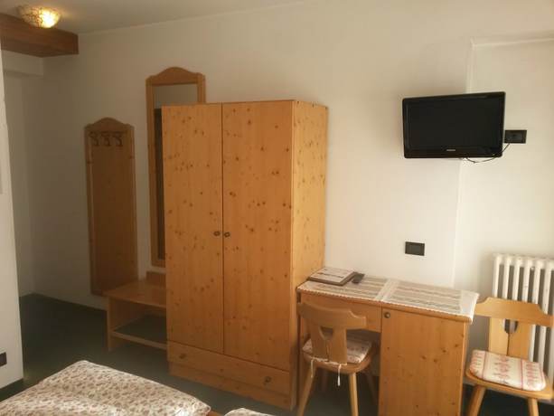 Imagen de la habitación del Hotel Oswald, Canazei. Foto 4