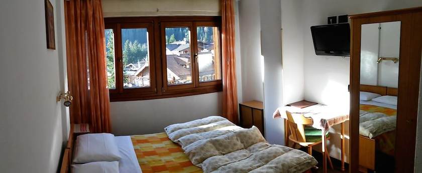 Imagen de la habitación del Hotel Oswald, Canazei. Foto 8