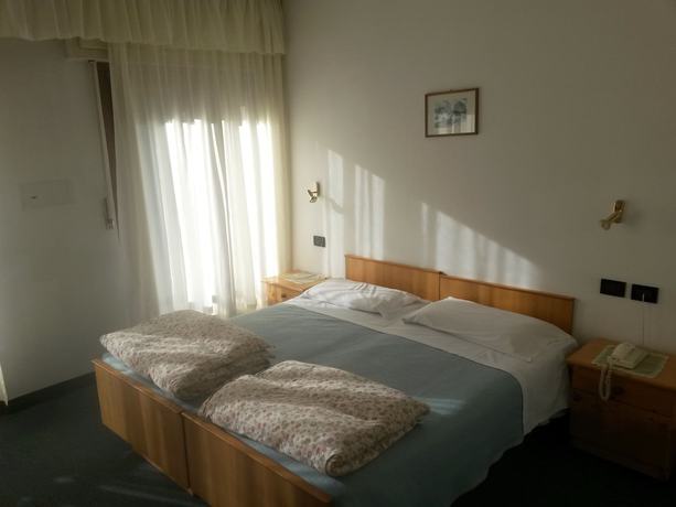Imagen de la habitación del Hotel Oswald, Canazei. Foto 17