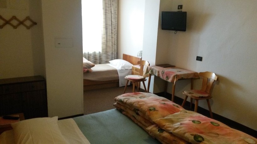 Imagen de la habitación del Hotel Oswald, Canazei. Foto 19