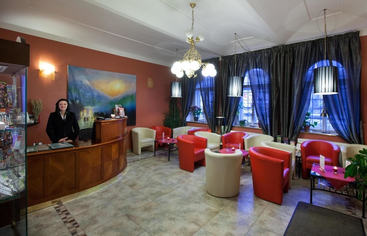 Imagen de los interiores del Hotel Otakar. Foto 13