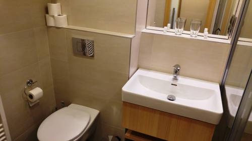 Imagen de la habitación del Hotel Otavarena. Foto 11