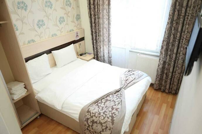 Imagen de la habitación del Hotel Otel Burak. Foto 7