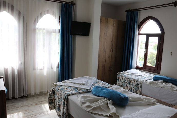 Imagen de la habitación del Hotel Otel Eroglu. Foto 7