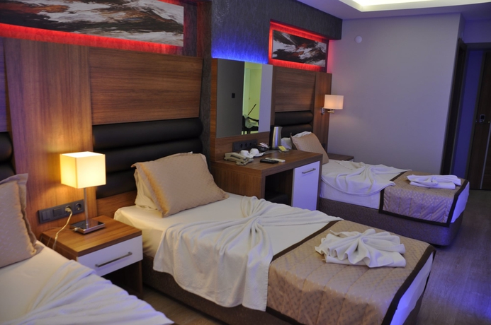 Imagen de la habitación del Hotel Otel Kabacam. Foto 19
