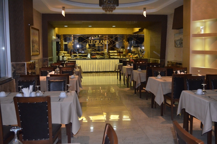 Imagen del bar/restaurante del Hotel Otel Le Grand. Foto 5