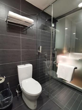 Imagen de la habitación del Hotel Otel Sibu. Foto 11