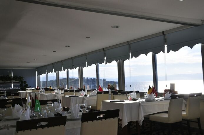 Imagen del bar/restaurante del Hotel Otel Yelkenkaya. Foto 20