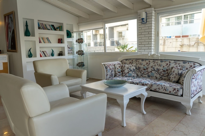 Imagen de los interiores del Hotel Otel Yeni Residence. Foto 17
