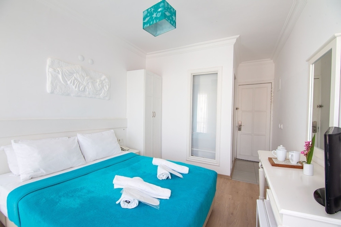 Imagen de la habitación del Hotel Otel Yeni Residence. Foto 11