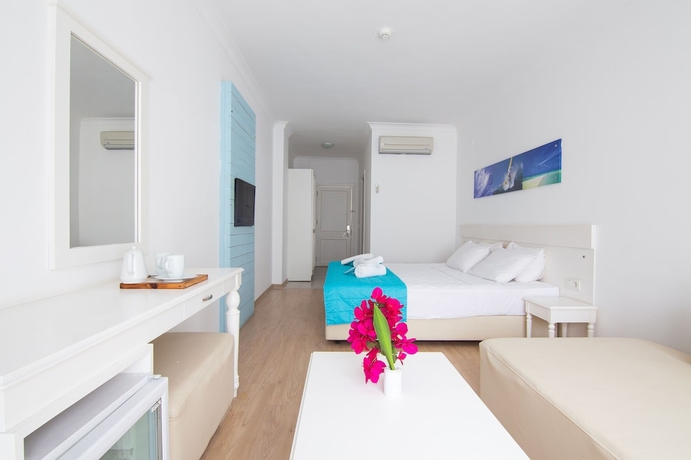 Imagen de la habitación del Hotel Otel Yeni Residence. Foto 13